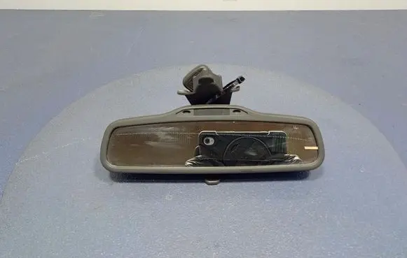 Volvo V70 Rear view mirror (interior) 8637343