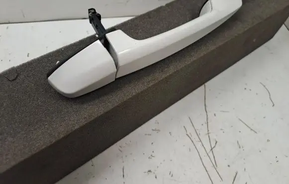 BMW X6 F16 Rear door exterior handle 7305015