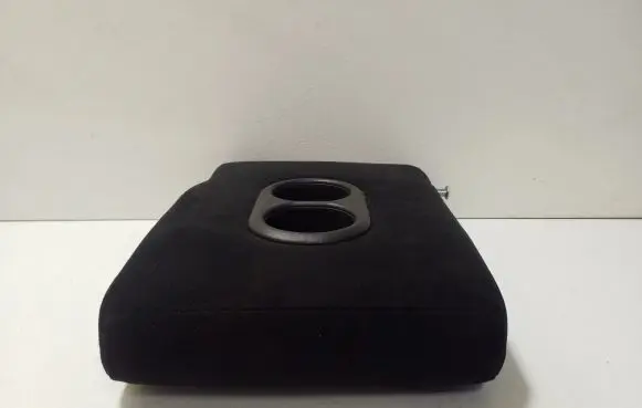 Honda CR-V Rear seat armrest 