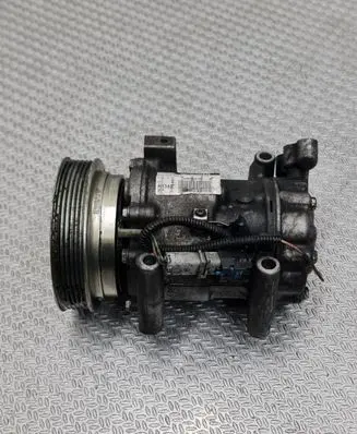 Renault Kangoo II Air conditioning (A/C) compressor (pump) 8200953359B 04395610862