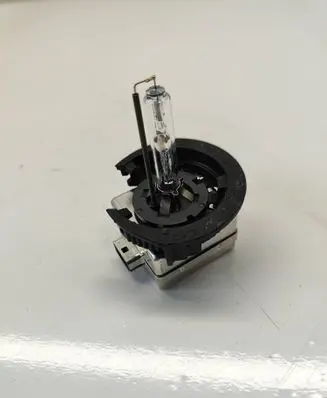 Dodge Challenger Headlight/headlamp bulb 0903110500