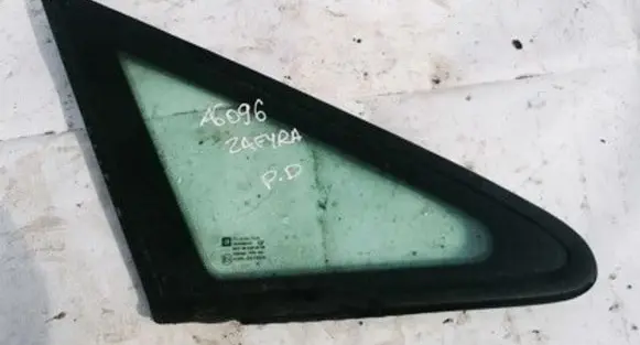 Opel Zafira A Front triangle window/glass 