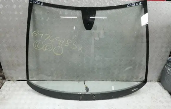 Opel Corsa E Front windscreen/windshield window 
