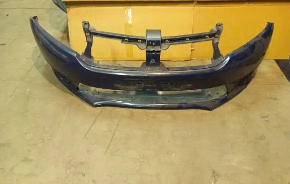 Dacia Sandero Front bumper 620229498r