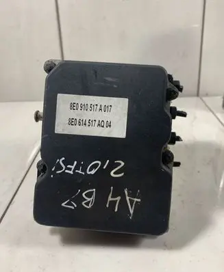 Audi A4 S4 B7 8E 8H ABS Pump 8E0910517A017