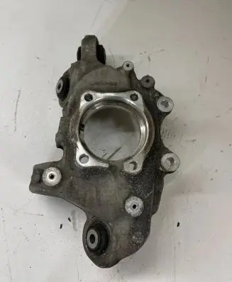 Mercedes-Benz C AMG W205 Rear wheel hub AMG63
