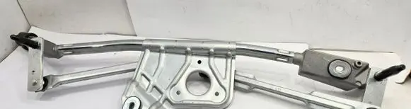 Volvo XC90 Front wiper linkage 