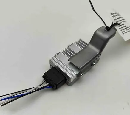 Toyota Yaris XP210 Fuel injection pump control unit/module 8957052080