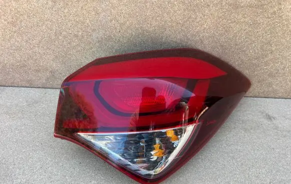 Hyundai i20 (GB IB) Rear/tail lights 92402C8000 02067099900010