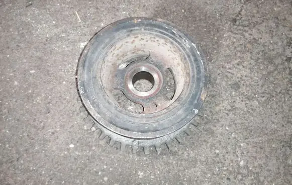 Mazda 3 II Crankshaft pulley