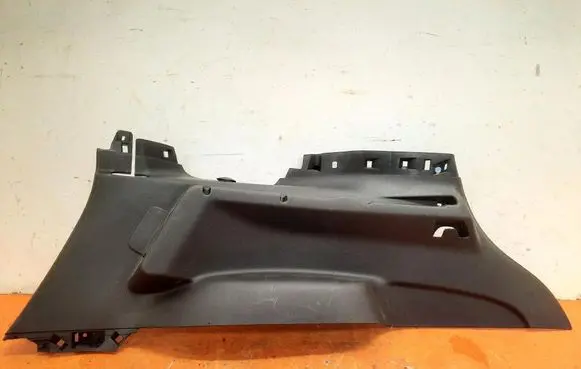 Peugeot 308 Tailgate/boot cover trim set 9680726377