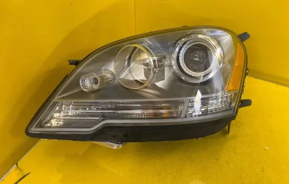 Mercedes-Benz ML W164 Headlight/headlamp A1648205759
