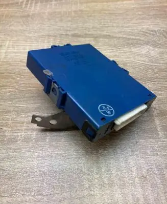 Toyota Prius (XW20) Gateway control module 8911147030 2324005091