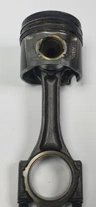 Volkswagen Golf V Connecting rod/conrod 