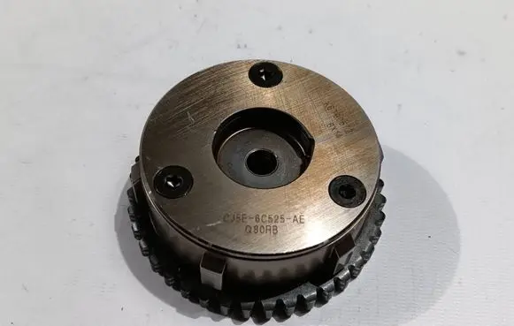 Ford Kuga II Timing chain sprocket CJ5E-6C525-AE