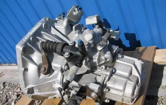 Fiat Panda III Manual 6 speed gearbox 46347389