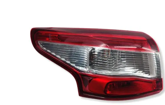Nissan Qashqai Rear/tail lights 22018013