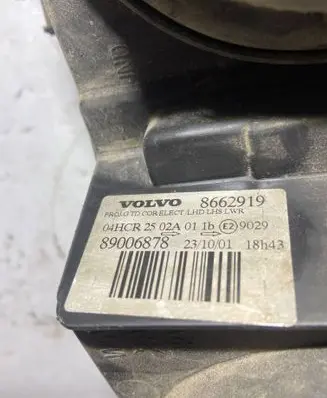 Volvo V70 Headlight/headlamp 8662919 89006878