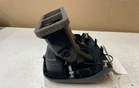 Peugeot 508 Rear air vent grill 9686453677 96866080877