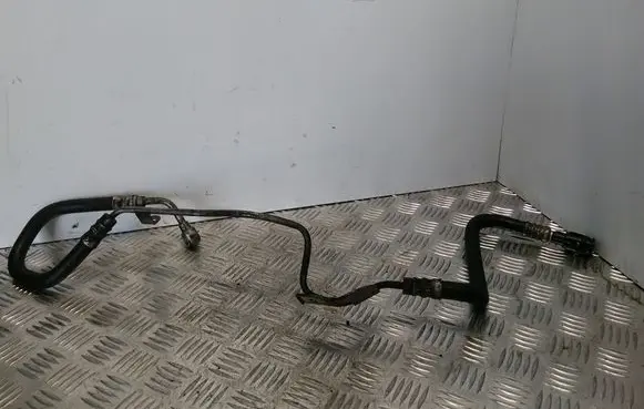 Power steering hose/pipe/line