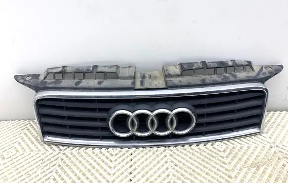 Audi A3 S3 8P Front grill 8P3853651