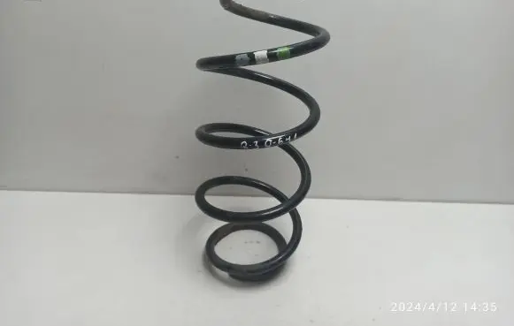Audi Q3 8U Front coil spring