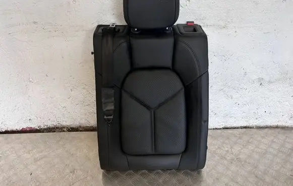 Rear seat