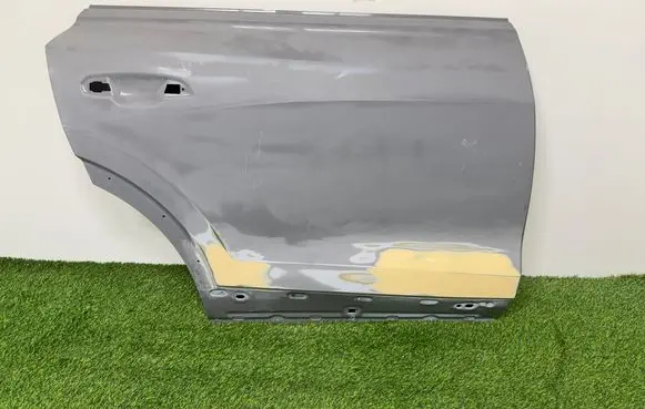 Audi Q8 Rear door 4M8833052C