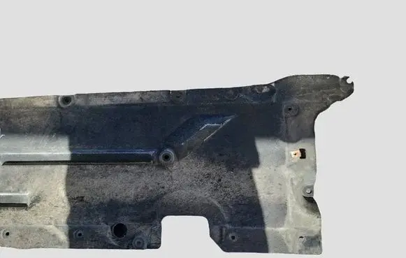 BMW 3 F30 F35 F31 Engine splash shield/under tray 51164310