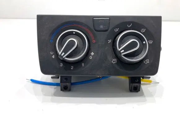 Opel Movano C Interior fan control switch A72000500