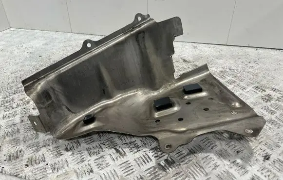 Chevrolet Corvette C8 Exhaust heat shield 84754061