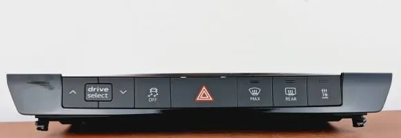 Audi A6 S6 C8 4K Hazard light switch 4K0925301A