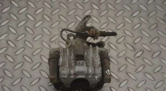 Volkswagen Beetle A5 Rear brake caliper