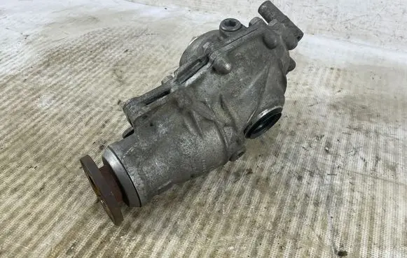 BMW 5 F10 F11 Front differential 7578155