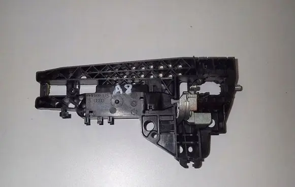 Rear door exterior handle/bracket