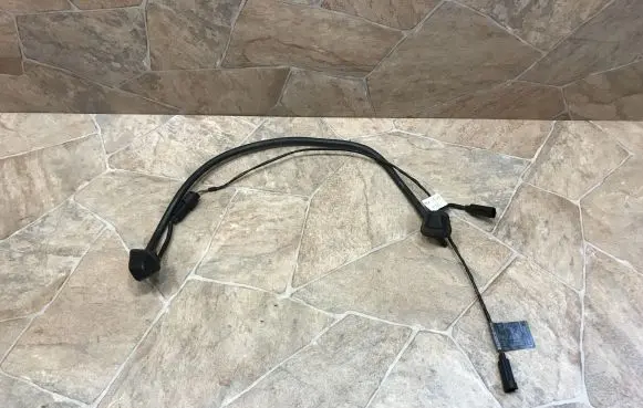Windshield washer spray nozzle