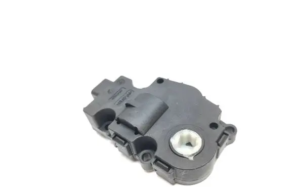 BMW X2 F39 Air flap motor/actuator EFB4923 05022018 CZ1139301400