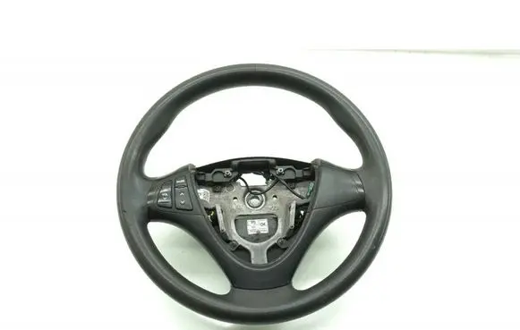Hyundai i30 Steering wheel MMAUTKO29192