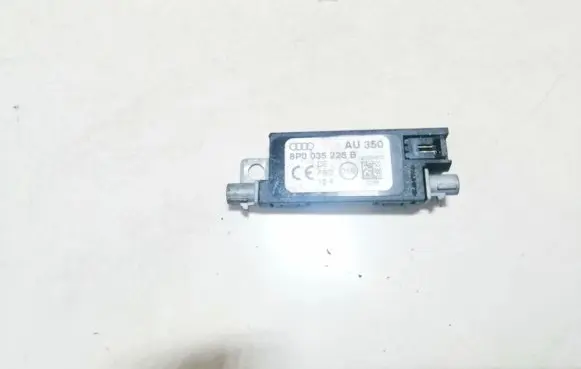 Audi A3 S3 8P Antenna control unit 8P0035225B