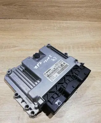 Citroen C4 II Engine control unit/module ECU 9677031180 0281017862