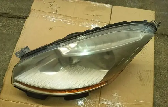 Headlight/headlamp