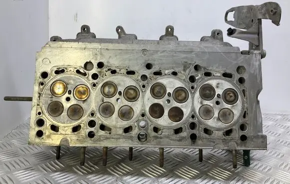 Audi Q3 8U Engine head 03L103373J 03L103369AC 03L103369F