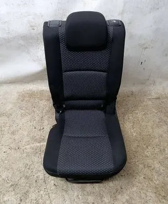 Toyota Verso Second row seats 