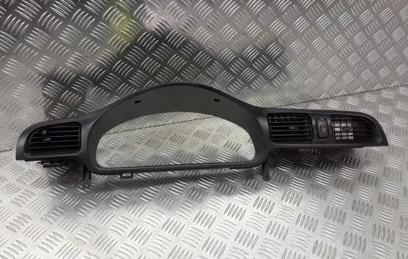 Subaru Legacy Steering wheel column trim BRAK