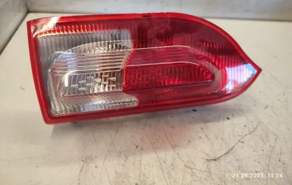 Rear/tail lights