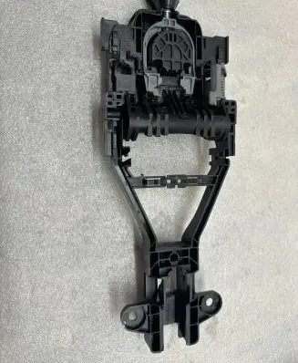 Volvo S60 Front door exterior handle/bracket 31440086