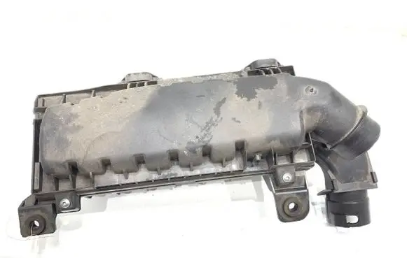 Opel Crossland X Air filter box