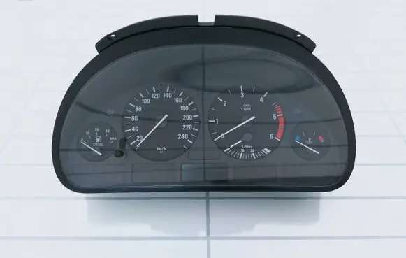 BMW 5 E39 Speedometer (instrument cluster) 110008735 6907018 62116907018