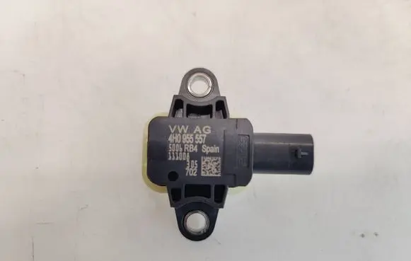 Audi A6 S6 C7 4G Airbag deployment crash/impact sensor 4H0955557