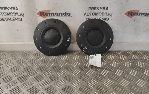 Volkswagen Transporter - Caravelle T5 Original wheel cap 7H0601151A
